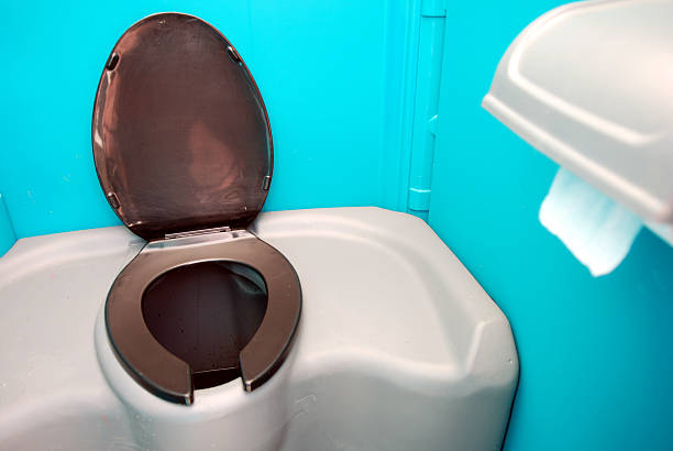 Best Luxury portable toilet rental  in Maryville, MO